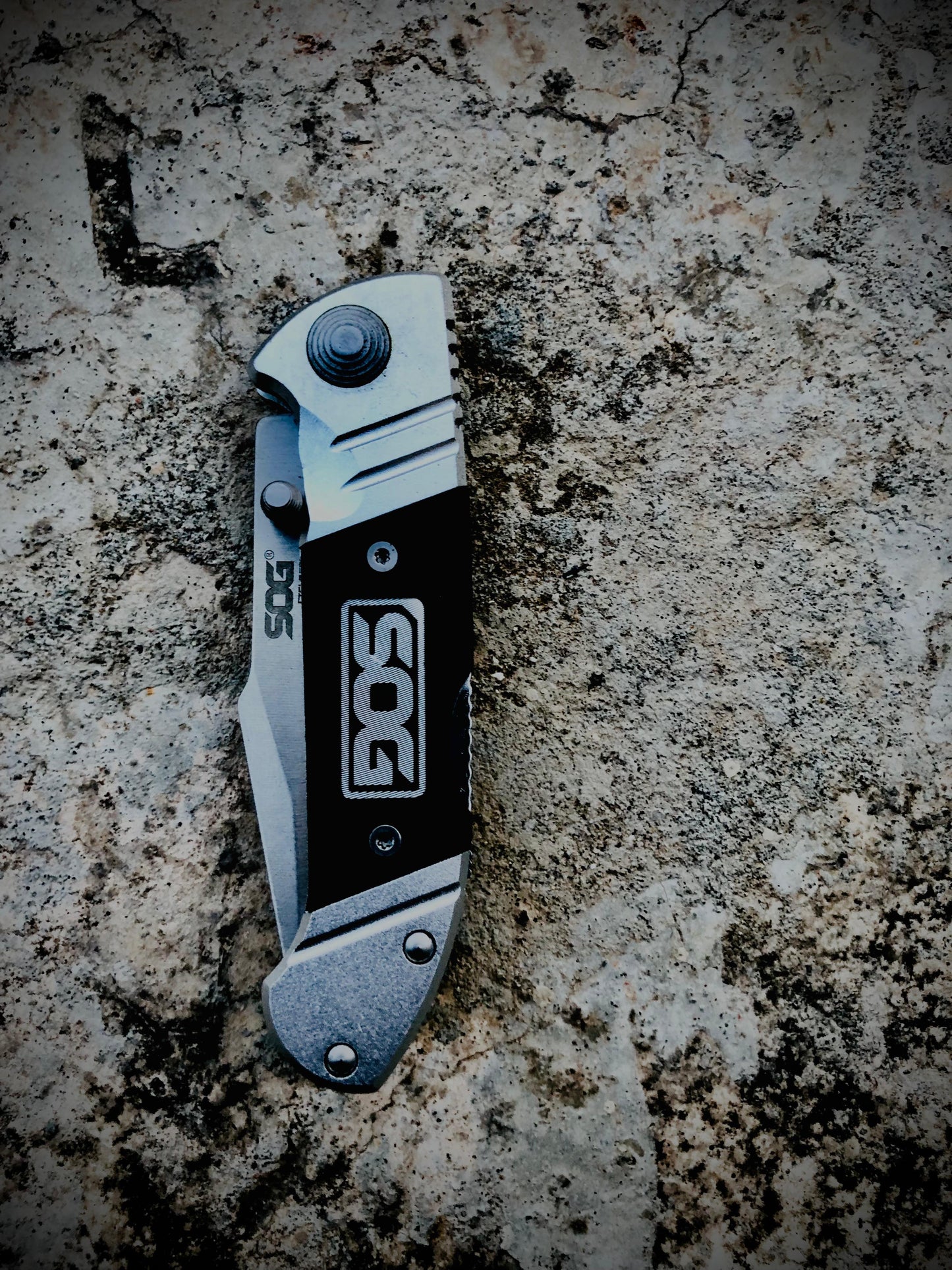 SOG Fielder EDC Folding 440C